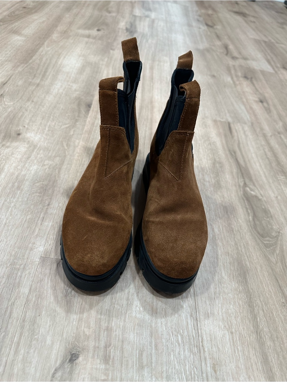 Women’s Chunky Brown Suede Chelsea Boots